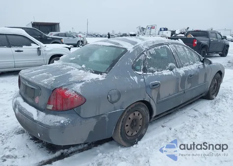 2000 Ford Taurus Se z USA, uszkodzony, nr VIN 1FAFP5324YG171827